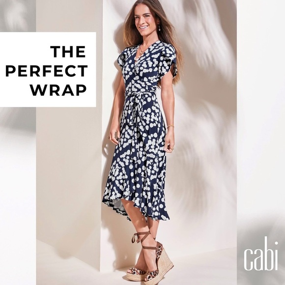 NWOT CABI The Perfect Wrap Dress Navy & White Polka Dot, Medium (fits Lg) - Picture 1 of 13